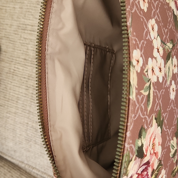 Nine west floral wristlet - Picture 2 of 4